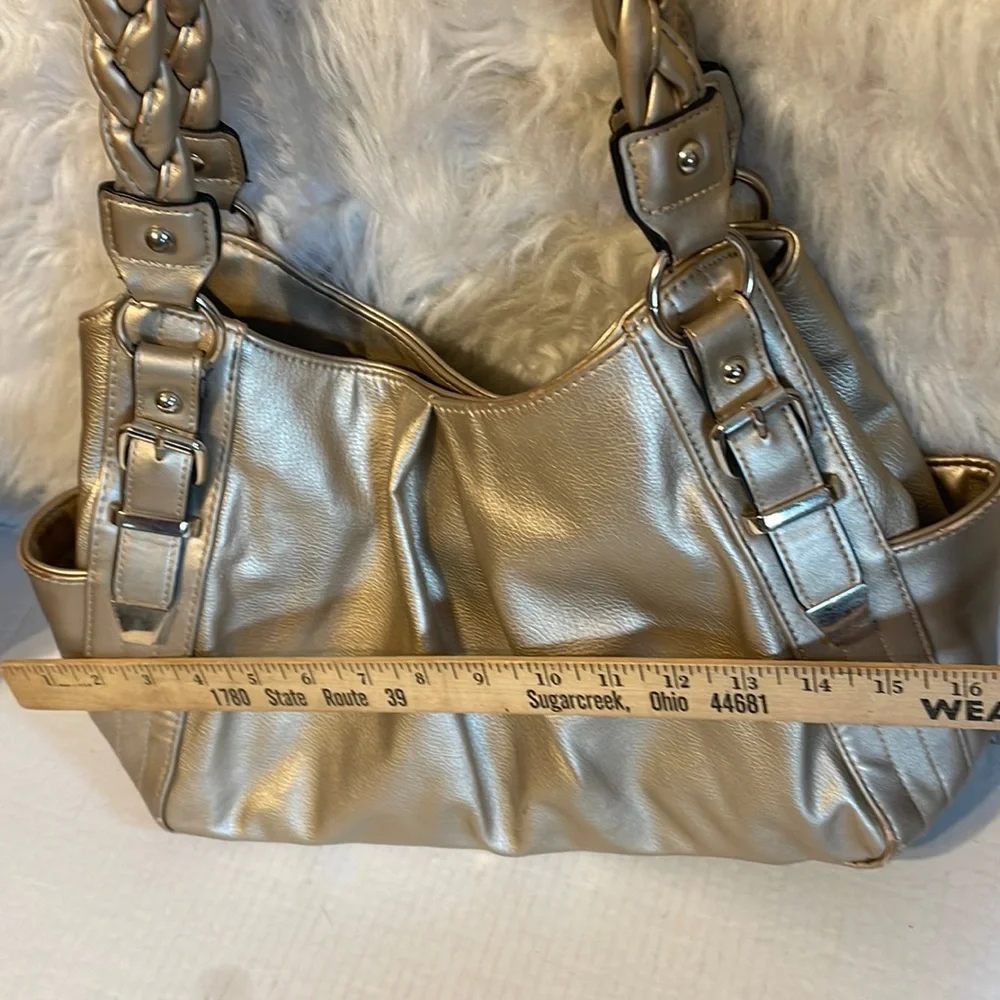 Apt 9 shoulder bag
